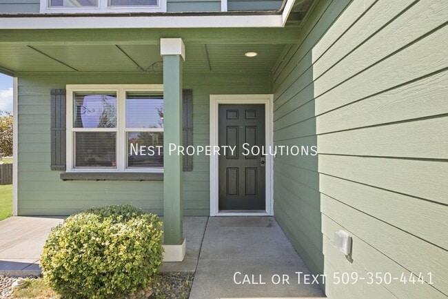 Building Photo - 800 S Hamilton Rd