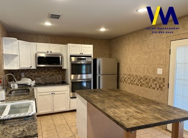 Building Photo - 6826 Freedom Ridge