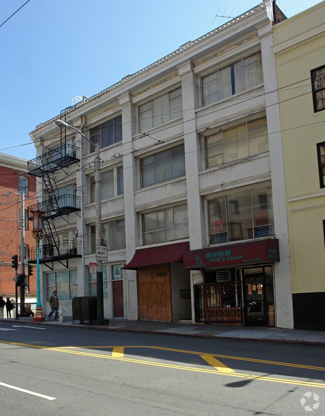 Building Photo - 758-770 Stockton St