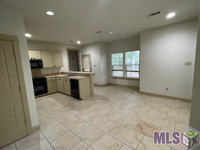 Foto del edificio - 9370 Boone Ave