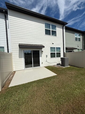 Photo - Dug Creek - 3 Bedroom 2.5 Bath House