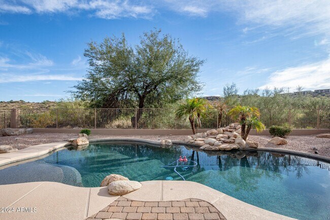 Foto del edificio - 13325 N Manzanita Ln