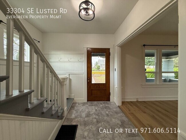 Foto del edificio - 33304 SE Lusted Rd