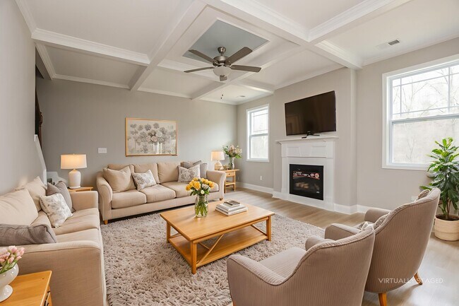 Foto del edificio - 1192 Black Oak Cir