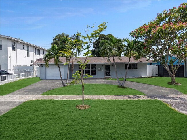 Foto del edificio - 4721 W Park Rd