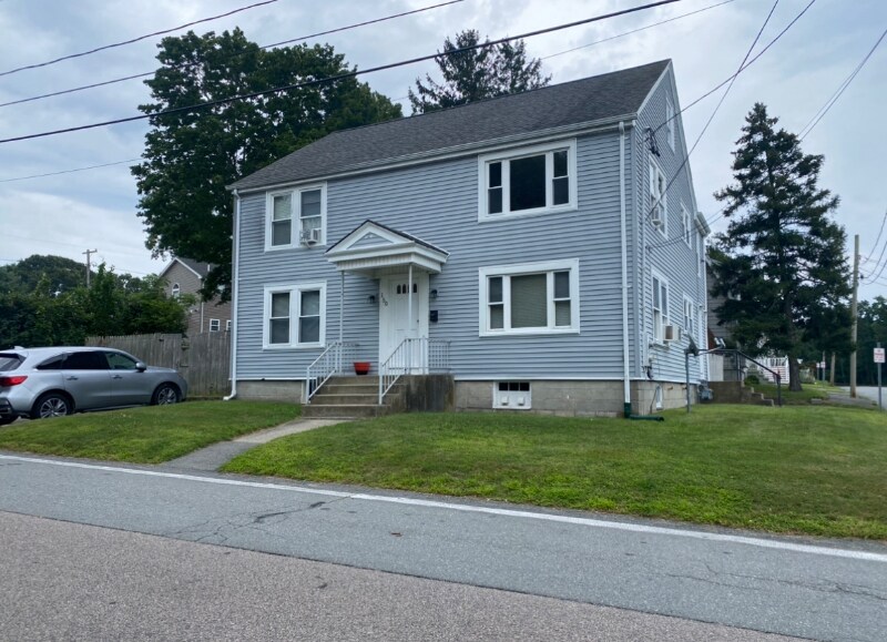 Primary Photo - 150 Angus St