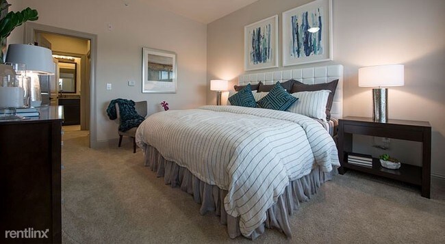 Building Photo - 1 br, 2 bath  - 25610 Timber Lakes Dr