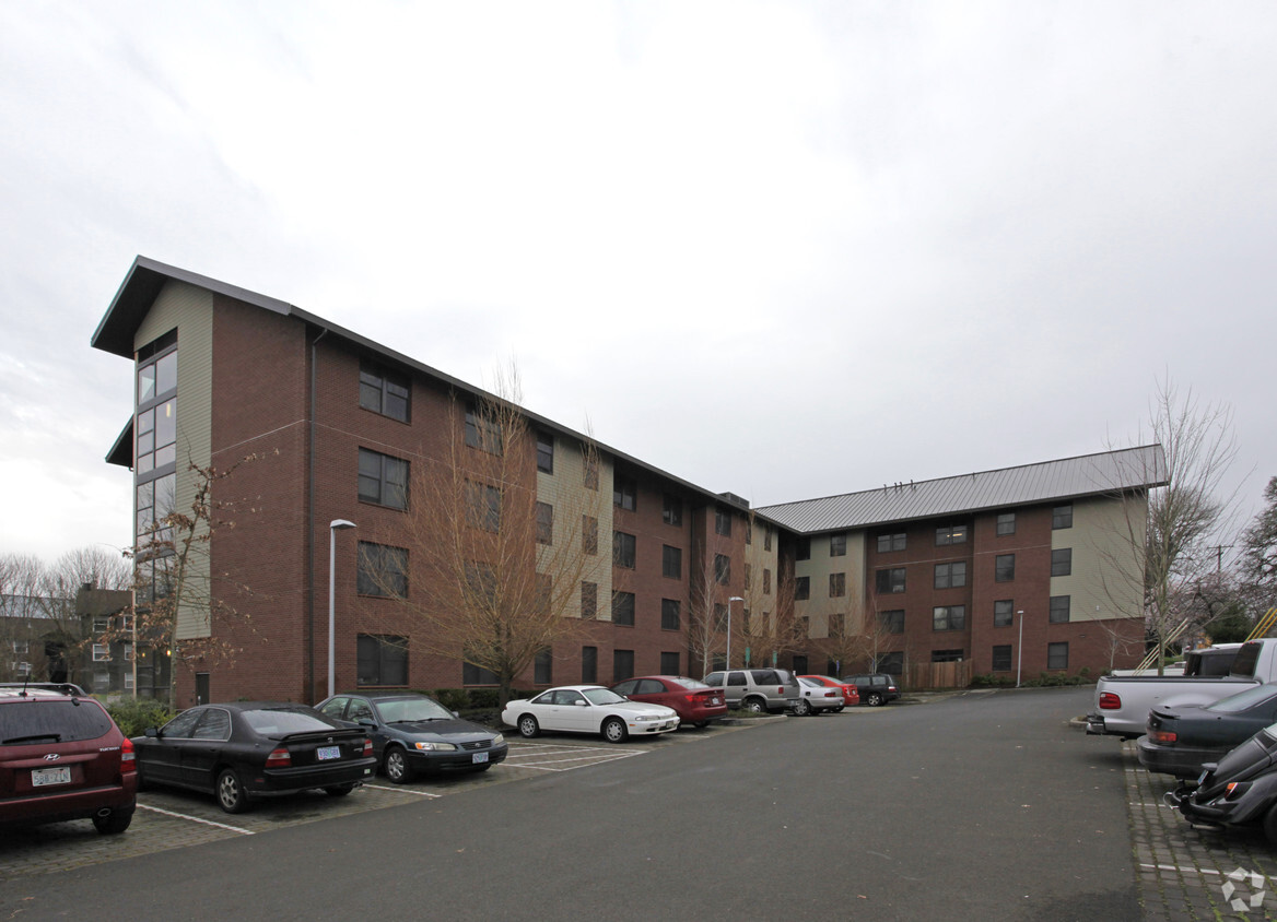 Foto del edificio - Pacific University Gilbert Hall