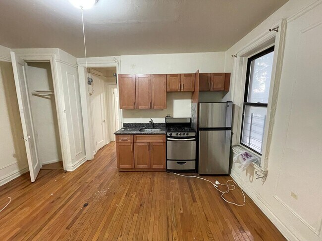 Foto del edificio - 142 W 238th St
