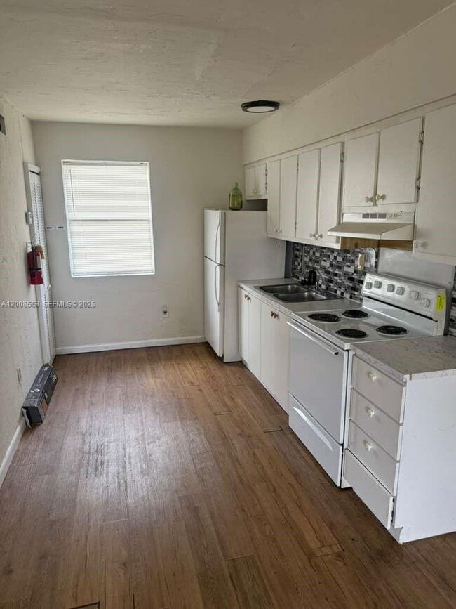 Foto del edificio - 3255 NW 47th St