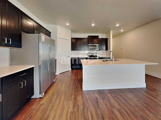 Foto del edificio - 9358 W Clancy St