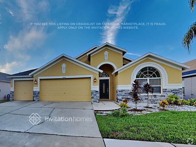 Building Photo - 1440 Baythorn Dr