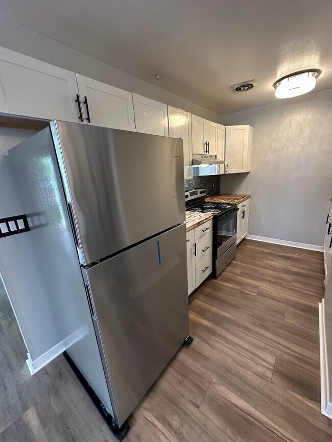 Foto del edificio - 1532 Lynnfield Dr