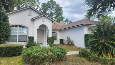 Building Photo - 12282 Forest Gate Dr S
