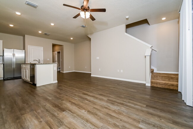 Building Photo - 12758 Rustic Cedar Pl