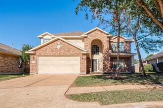 Building Photo - 17210 Double Lilly Dr