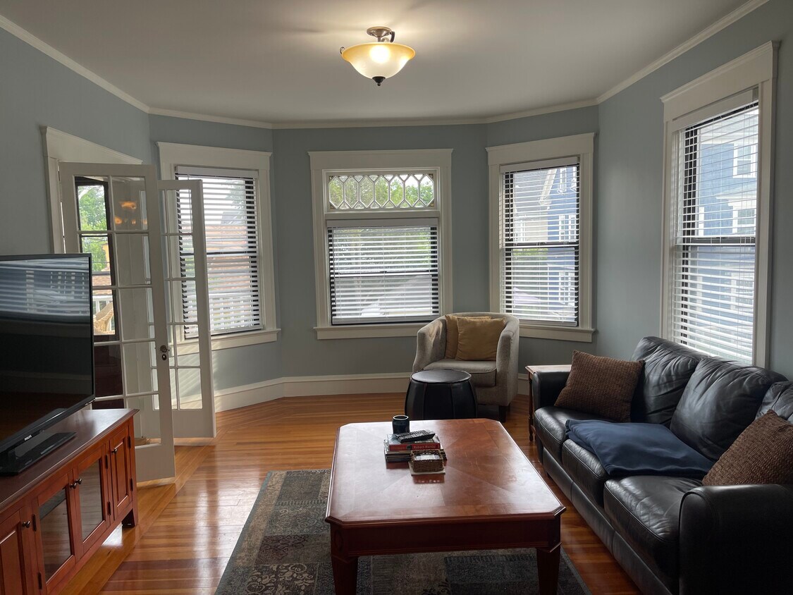 Foto principal - 12 Mayflower St