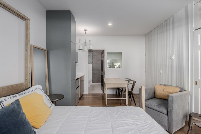 Foto del edificio - Amazing Studio One bath apartment in Cherr...