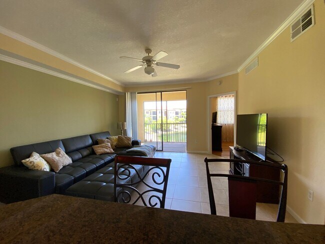 Building Photo - 12970 Positano Cir