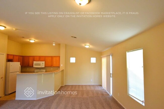 Foto del edificio - 4946 Attitude Ct