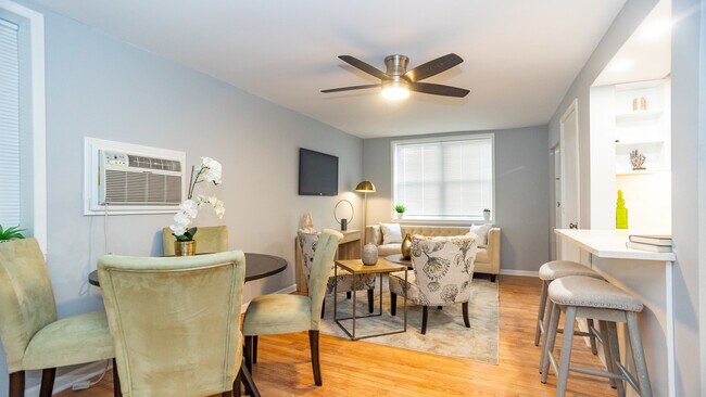 Foto del edificio - 3729 N Clifton Ave