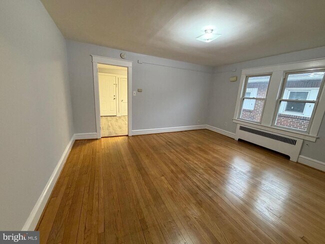 Foto del edificio - 130 N Broadway