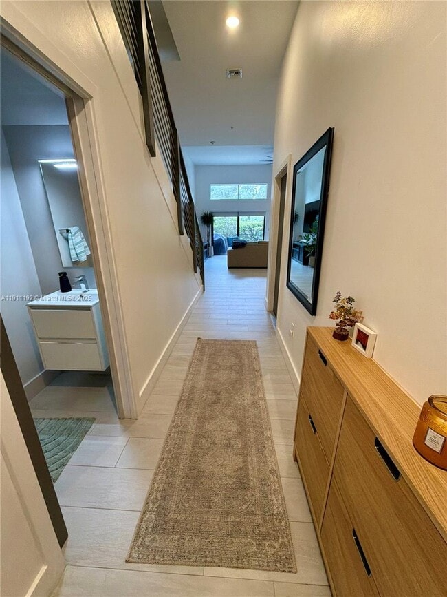 Foto del edificio - 913 NW 45th Terrace