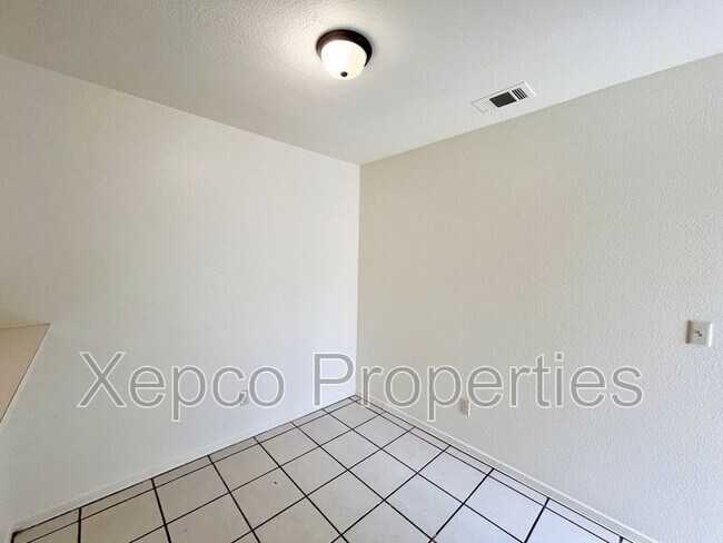 Foto del edificio - 33709 Sky Blue Water Trail