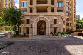Building Photo - 7175 E Camelback Rd