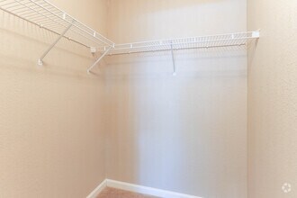 2BR, 2BA - River - Waterbrook