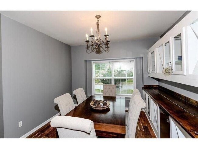 Foto del edificio - 2657 Cedar Dr