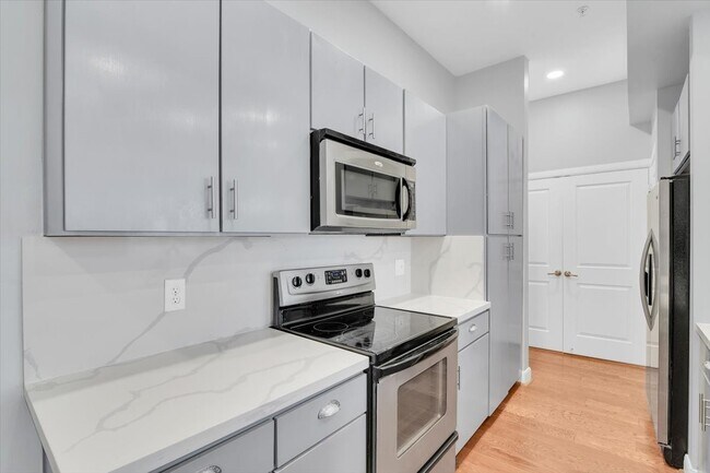 Foto del edificio - 300 St Joseph Pkwy