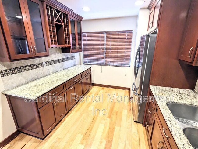 Foto del edificio - 130 Monterey Road #203 - 203