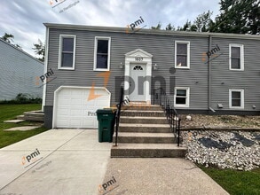 Building Photo - 1607 Monticello Park Dr