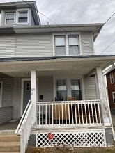 Building Photo - 421 Bridgeboro St