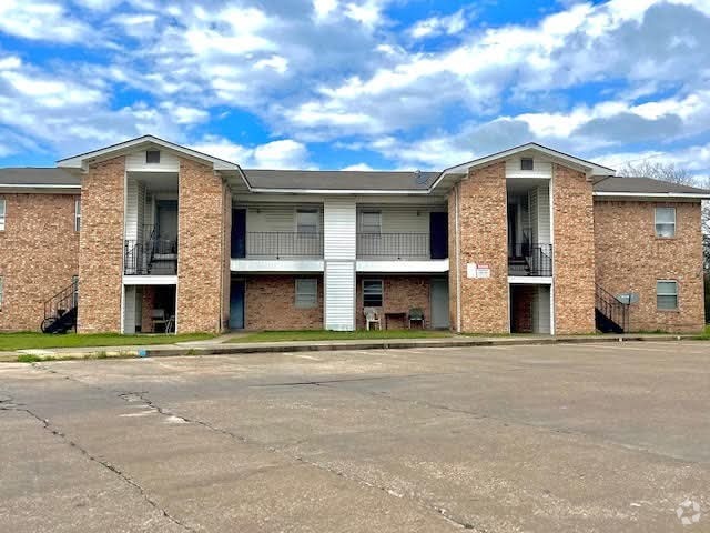 Building Photo - Navasota Landing Apartments