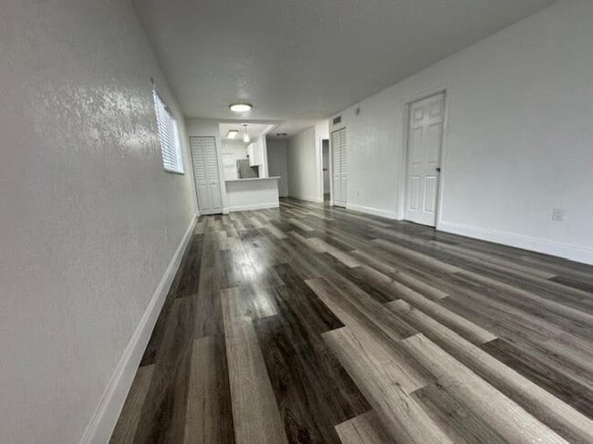 Foto del edificio - 5525 SW 41st St