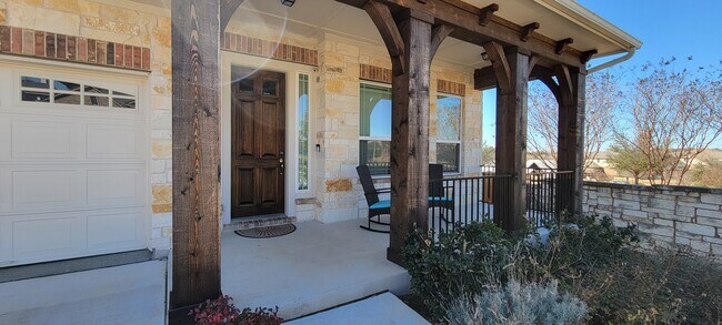Foto del edificio - 141 Claiborne Lake Ln