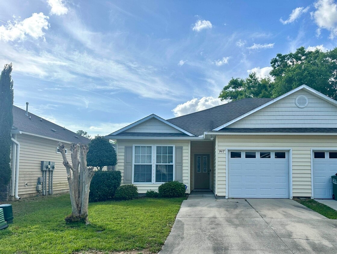 907 Chase Creek Cir, Tallahassee, FL 32311 Townhome Rentals in Tallahassee FL