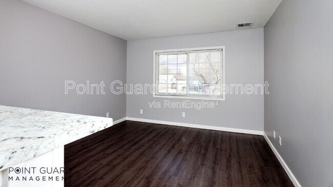 Foto del edificio - 2110 E 16th St N