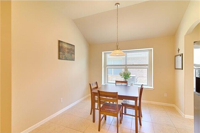 Building Photo - 3516 Dry Brook Crossing