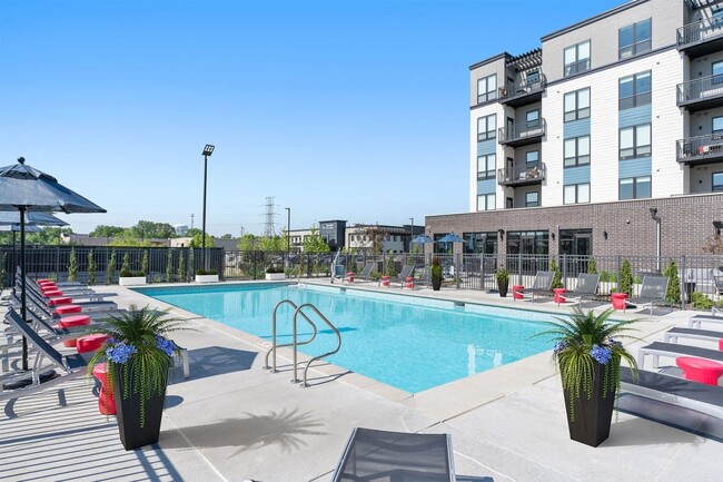 Building Photo - The Isaac