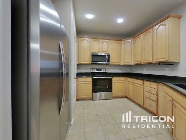 Building Photo - 26856 N 176th Ln