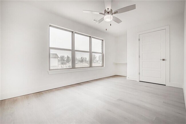 Foto del edificio - 2707 SW Livingston Square