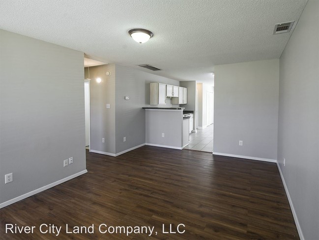 Building Photo - 3 br, 2 bath House - 4420 Shadow Leaf Cove N.