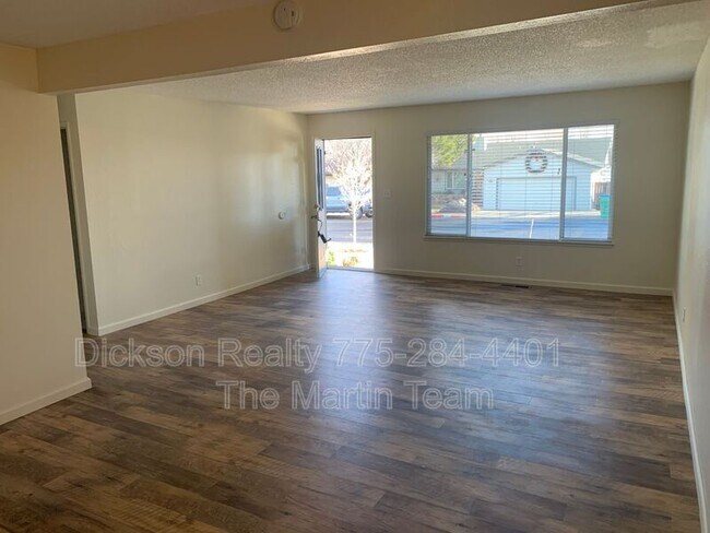 Building Photo - 1511 Peavine Rd