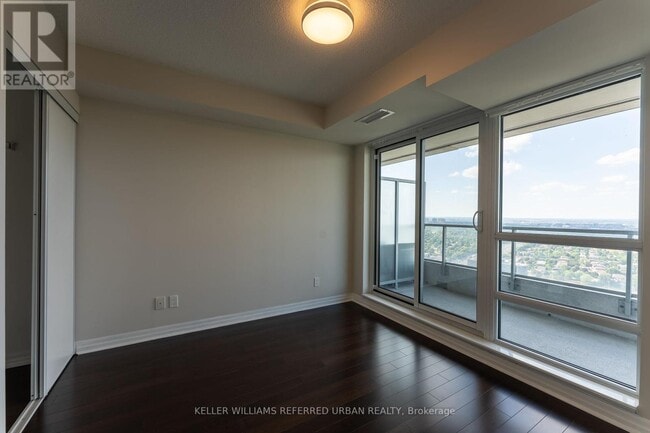 Building Photo - 2015-2015 Sheppard Ave E