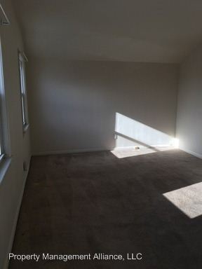 Building Photo - 304 Sunset Ave