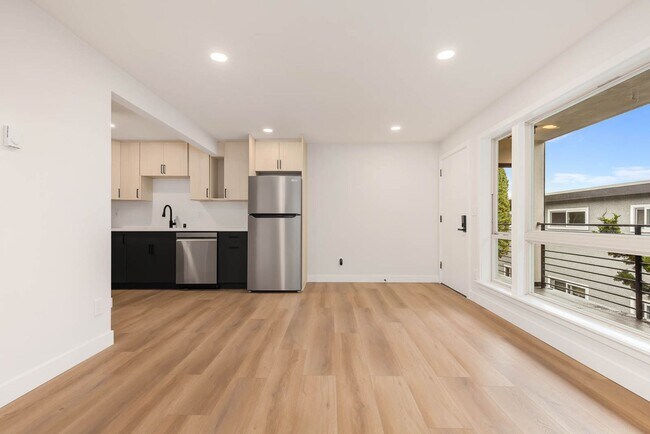 Building Photo - 6721 24th Ave NW