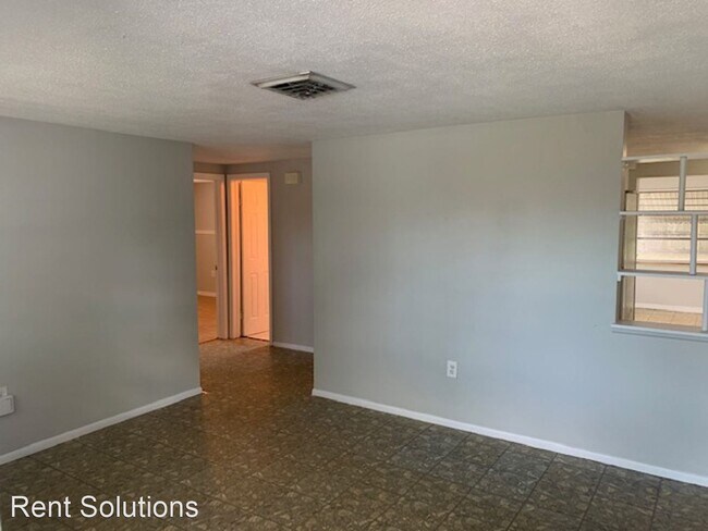 Building Photo - 3 br, 1 bath House - 9130 Unicorn Ave.